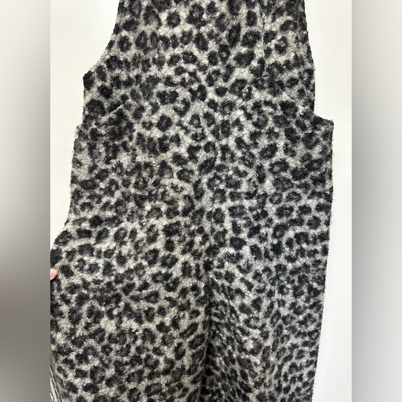 Halara fleece overalls - Medium - Picture 3 of 4